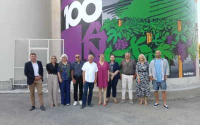  [CDR] Costebelle : une fresque et une cuvée pour ses 100 ans